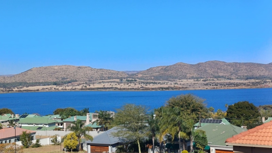 3 Bedroom Property for Sale in Kosmos Ridge North West